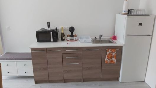 Enikő Apartman Tihany (1)