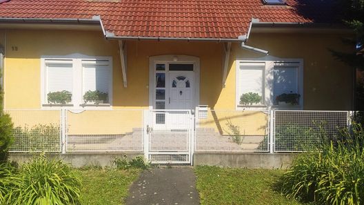 Dávid Apartman Hajdúszoboszló (1)