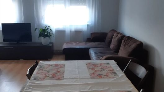 Tukán Apartman Hajdúszoboszló (1)