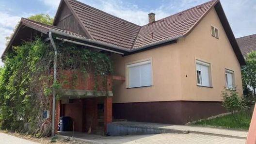 Anno Apartmanház Balatonföldvár (1)