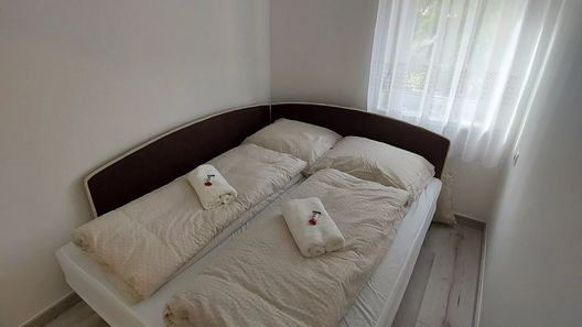 Pitypang Apartman Eger (1)