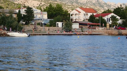 Apartment Amarena-50 m from the beach Starigrad Paklenica (1)