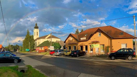 Csata Vendéglő és Panzió Isaszeg (1)