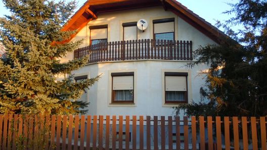 Kata - Apartman Fertőd (1)