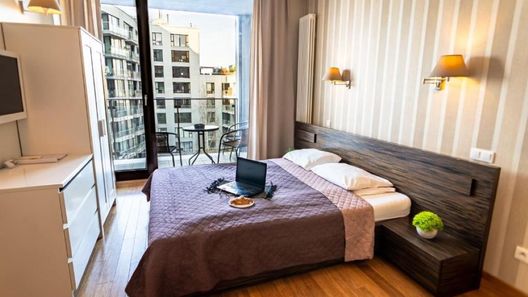 Triton Apartments Warsaw (1)