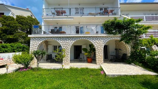 Apartmani Sams Novi Vinodolski (1)