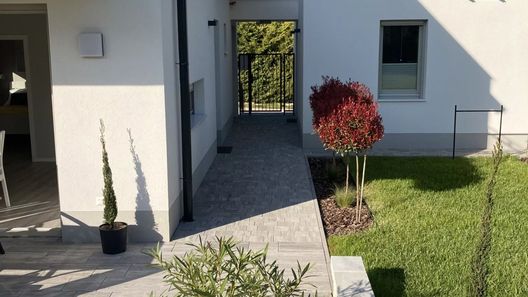 Rizling Apartmanház**** Balatonalmádi (1)