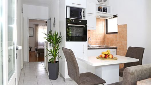 Apartmanok Parkolóhellyel Bibinje, Zadar - 18843 Bibinje (1)