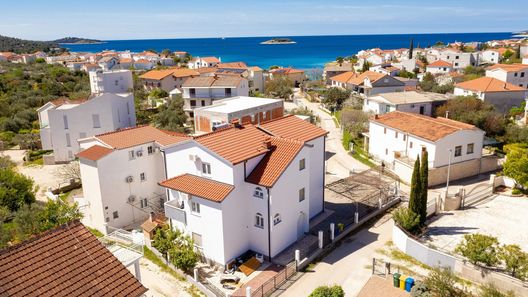 Apartmanok A Tenger Mellett Rogoznica - 19367 (1)