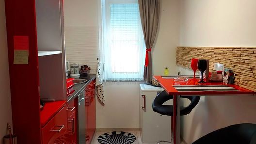 Rovin Apartman Siófok (1)