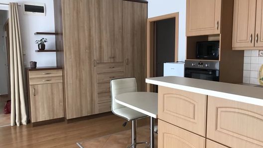 LARIX Apartman Sárvár (1)