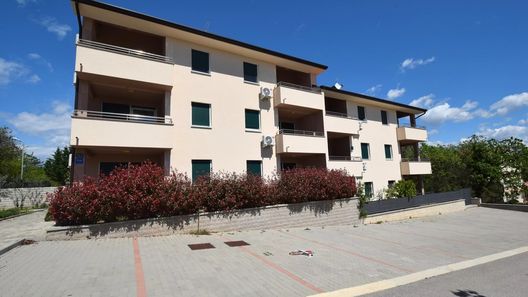 Apartmanok Parkolóhellyel Cizici, Krk - 19405 Čižići (1)