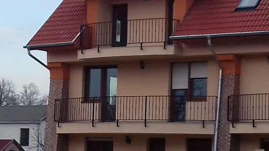 Pipacs Lak Apartman Cserkeszőlő (1)