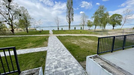 Albert Apartman Balatonberény (1)