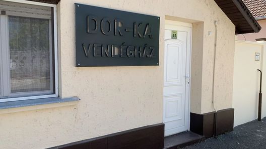 Dor-Ka Vendégház Makó (1)