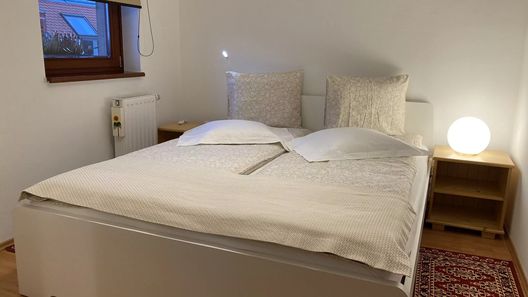 Germar Apartman Pécs (1)