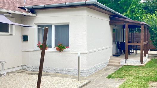 Lorent Apartman Siófok (1)