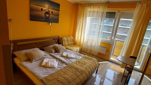 Goldensnug - Aranykuckó Apartman Siófok (1)