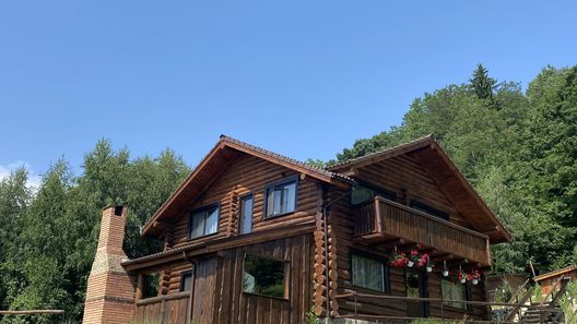 Bellevue Chalet Râșnov (1)