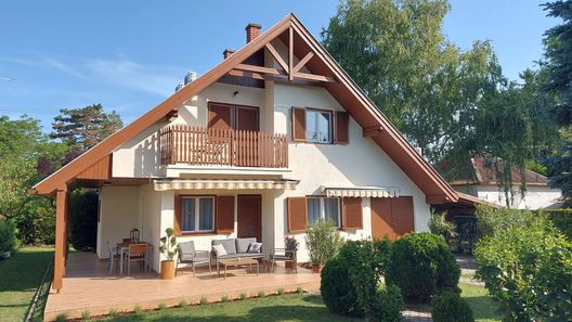 Elizabeth Apartman Balatonfenyves (1)