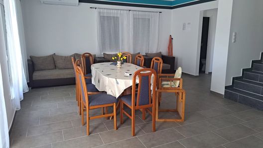 Lappföld Apartman Balatonkeresztúr (1)