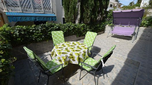 Apartmanok A Tenger Mellett Malinska, Krk - 20376 Malinska (1)