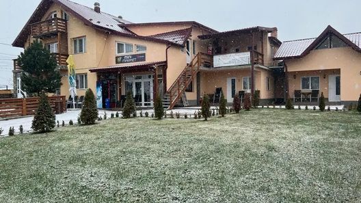 Vila Onyx Dens Țibănești (1)