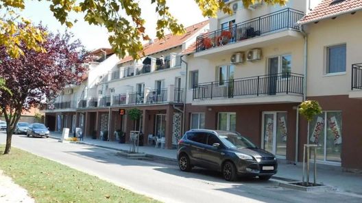 Station Focus Apartmanok Balatonlelle (1)