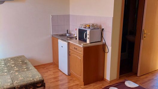 Luxor Apartmanház Bogács (1)