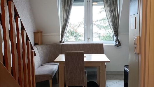 Rózsa Street Apartman Hévíz (1)