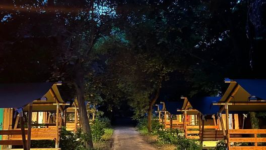 Sióglamping in Siócamping Siófok (1)