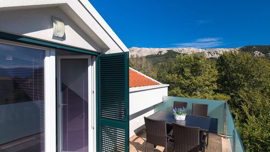 Apartmanok Parkolóhellyel Baska, Krk - 19674 Baška (1)