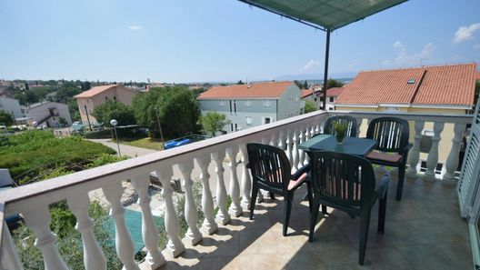 Apartmanok Parkolóhellyel Malinska, Krk - 20366 Malinska (1)