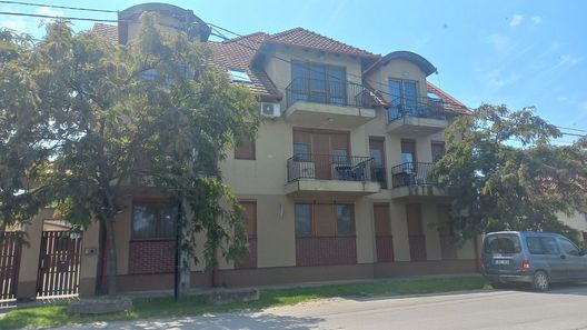 Mia Apartman Hajdúszoboszló (1)