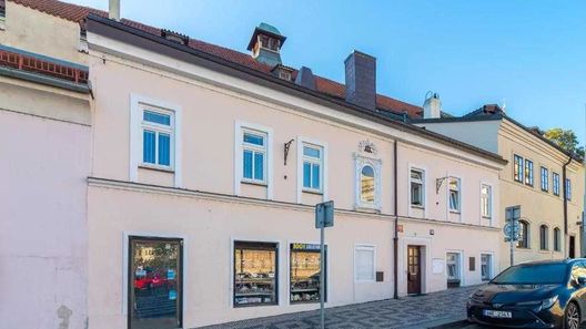 Bookhouse apartment Praha (1)