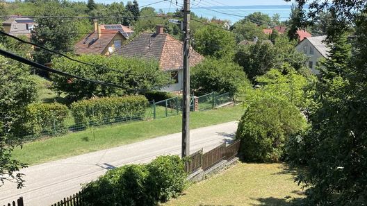 Balaton Bay Apartman Balatonszepezd (1)