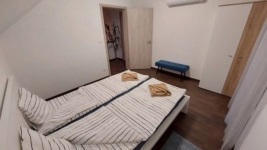 Vitorlás Apartman Balatonszárszó (1)