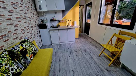 Tiny House Căsuța cocoțată Valea Doftanei (1)