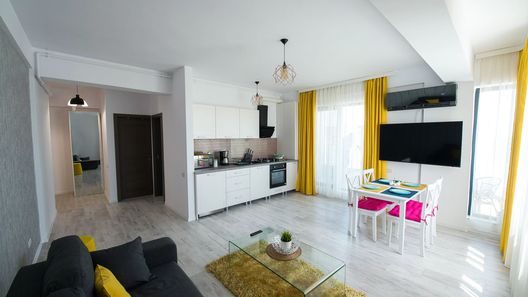 Apartel Holiday House Mamaia Nord (1)