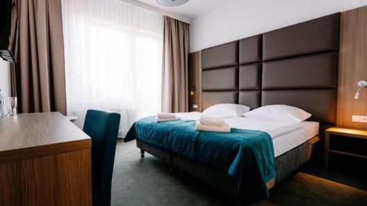 Hotel Delicjusz Deli Park (1)