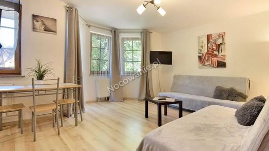 Apartament koło Pałacu Margot Karpacz (1)