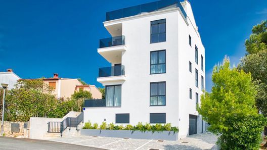 Apartments Villa Sky Rovinj (1)