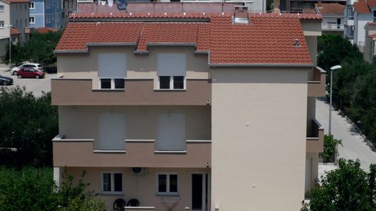 Apartments Lavanda Kastel Stafilic (1)