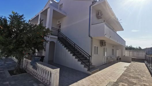 Apartments Rozaza Vodice (1)