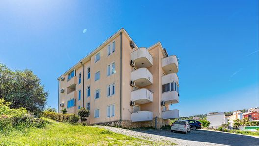 Apartman Okrug Gornji - CSC515 (1)