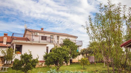 Apartments and Room LUCIANA Savudrija Zambratija (1)