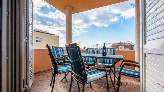 Apartmanok Parkolóhellyel Kastel Gomilica, Kastela - 22589 Kaštel Gomilica (1)