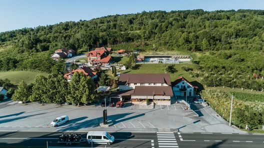 Apartmani Ivanka Rakovica (1)