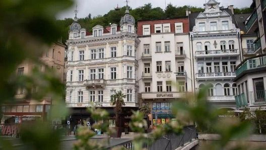 Hotel Esplanade Karlovy Vary (1)