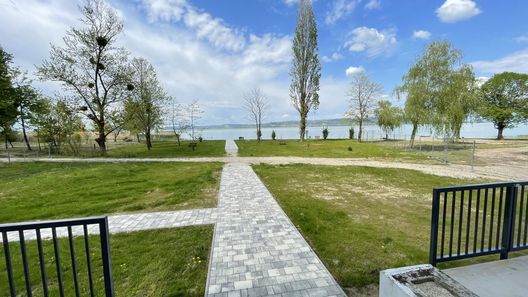 Berényke Apartman Balatonberény (1)